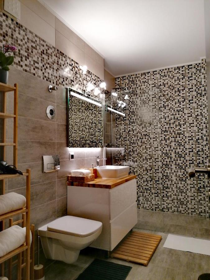 Wooden Touch Studio Braşov Buitenkant foto